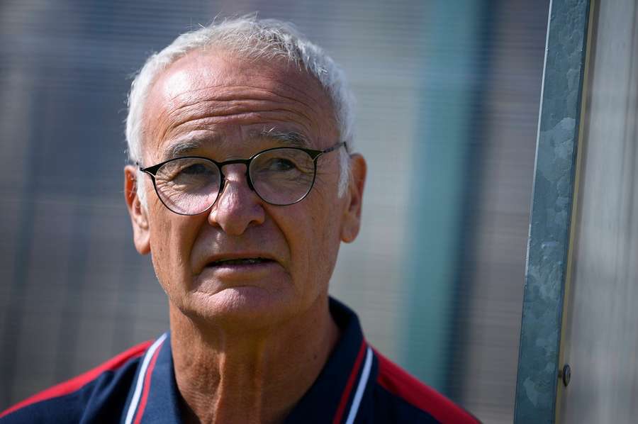 Claudio Ranieri falou sobre o mercado