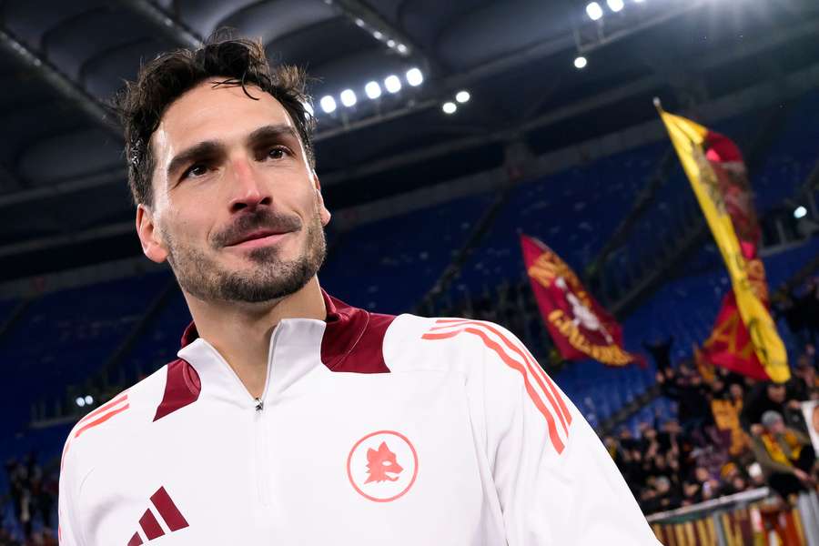 Mats Hummels com o uniforme da Roma
