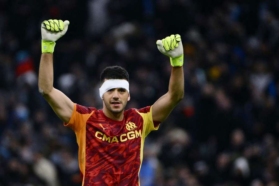 Rulli en Ligue des champions. Rulli en Ligue des champions.