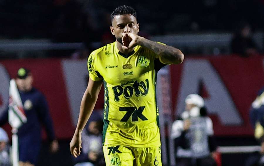Reinaldo aplicou a Lei do Ex contra o São Paulo