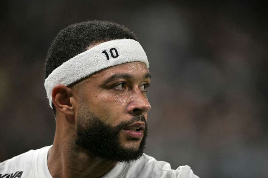 Memphis está perto de completar 100 jogos pela Laranja