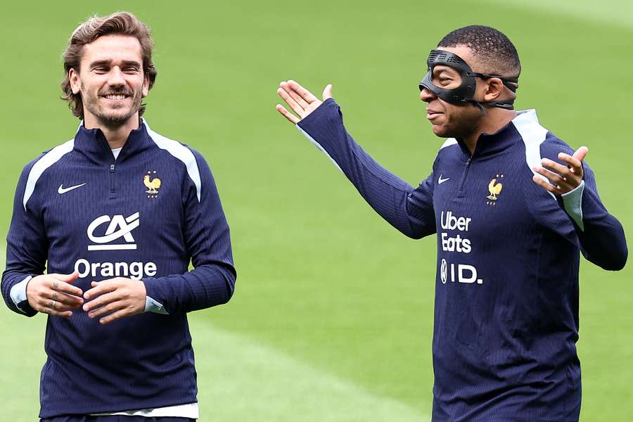 Can Antoine Griezmann and Kylian Mbappe find their form against Spain?