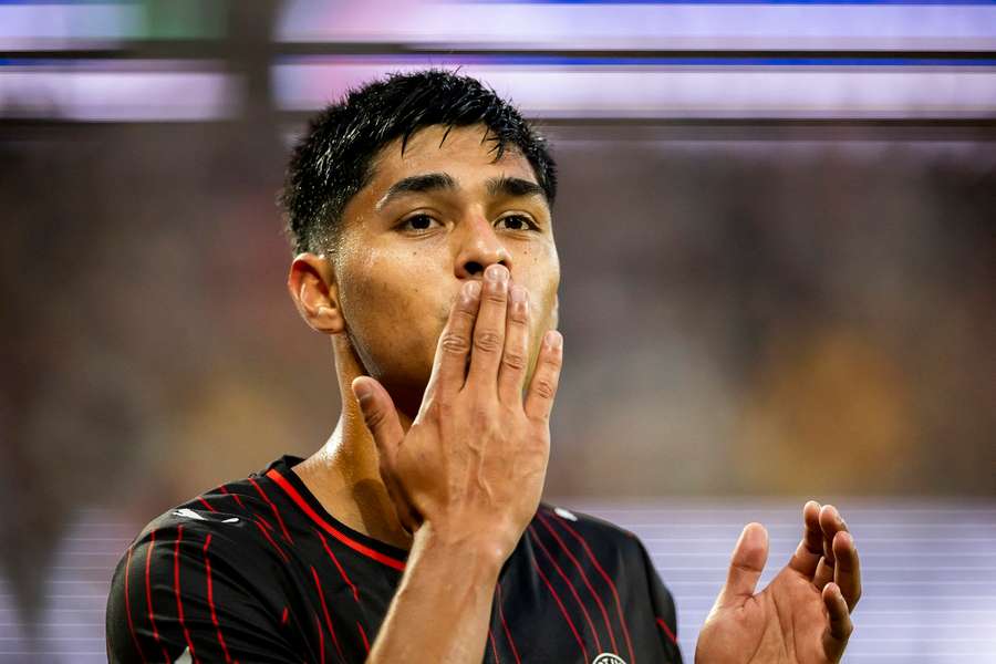 Dario Osorio is set to join English Premier League side Crystal Palace