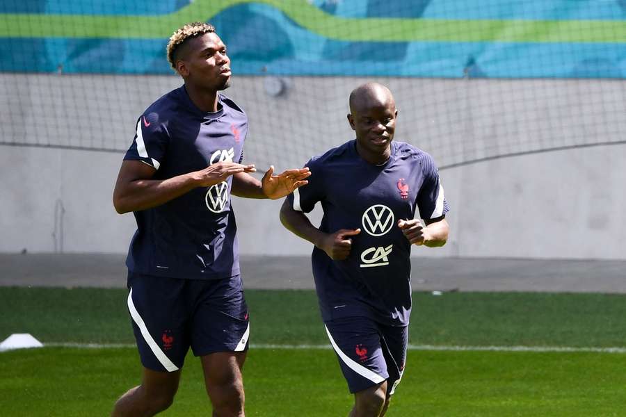 Pogba et Kanté, à l'entraînement. 