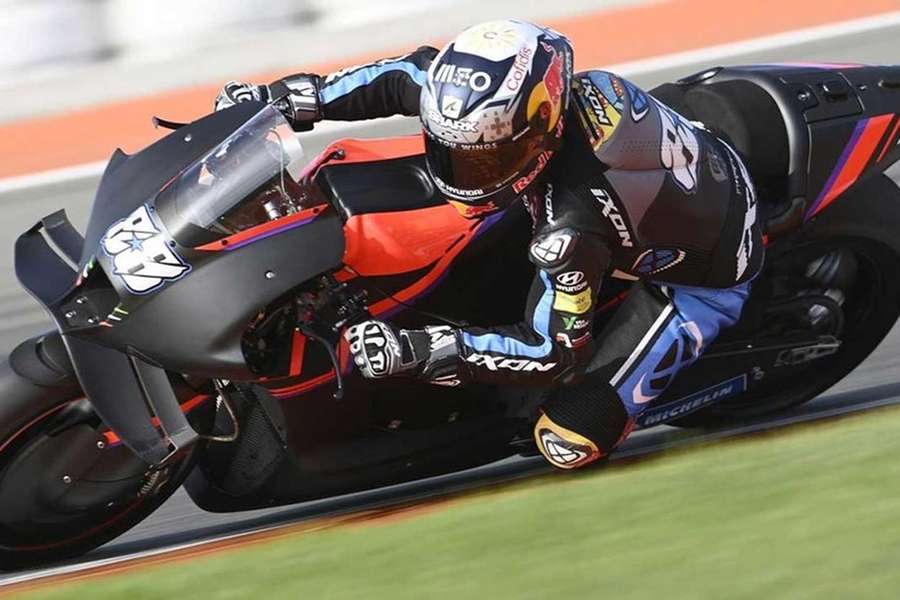 Miguel Oliveira vai estrear-se pela Aprilia na época que começa a 5 de fevereiro