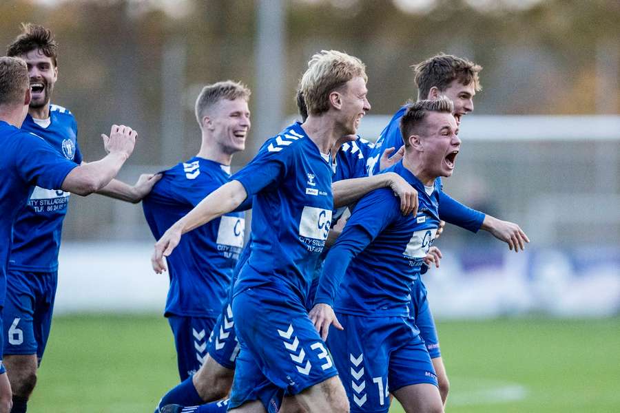 Brabrand celebrate their unlikely win against Viborg Brabrand celebrate their unlikely win against Viborg