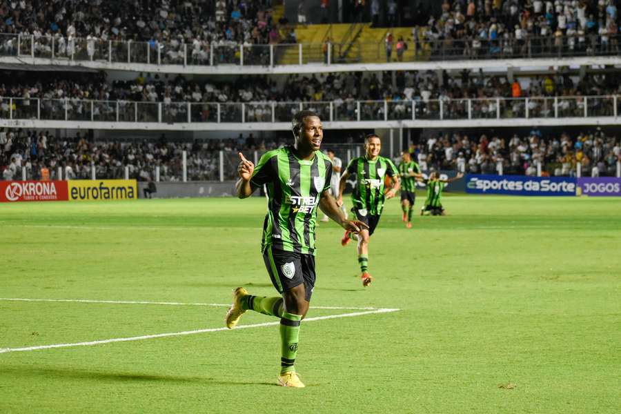 América-MG cala Vila com hat-trick de Luan Campos e chega à final da Copinha