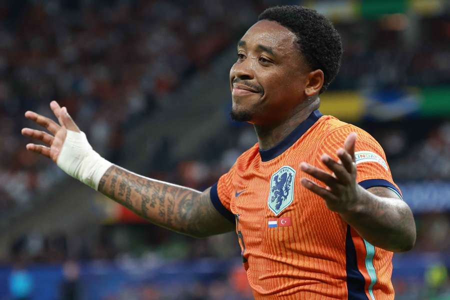 Steven Bergwijn was niet blij dat de bondscoach openlijk kritiek op hem heeft geuit