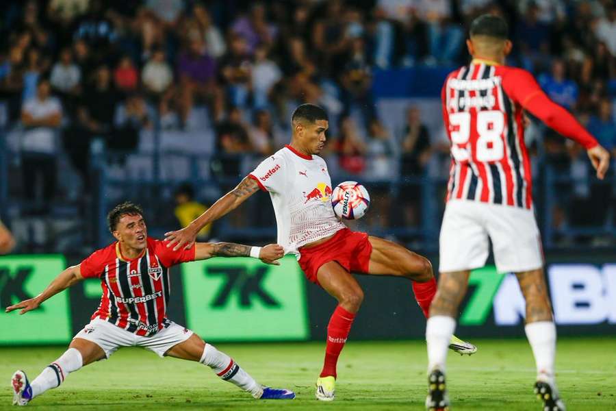 Bragantino viu invencibilidade cair no mata-mata Bragantino viu invencibilidade cair no mata-mata