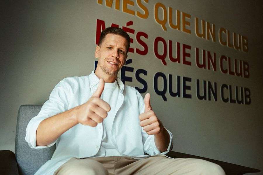 'Not worth going down that road' - Szczesny urges Barcelona not to blame ref