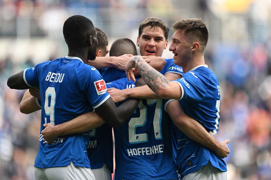 Despite Dabbur's cameo ended by a red card, Hoffenheim eased to their win