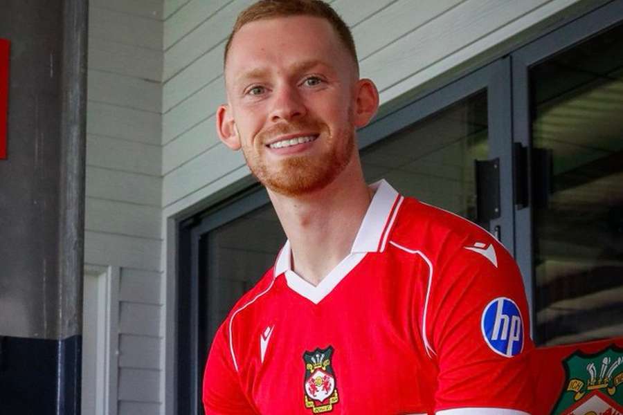 DONE DEAL: O'Brien leaves Forest for Wrexham