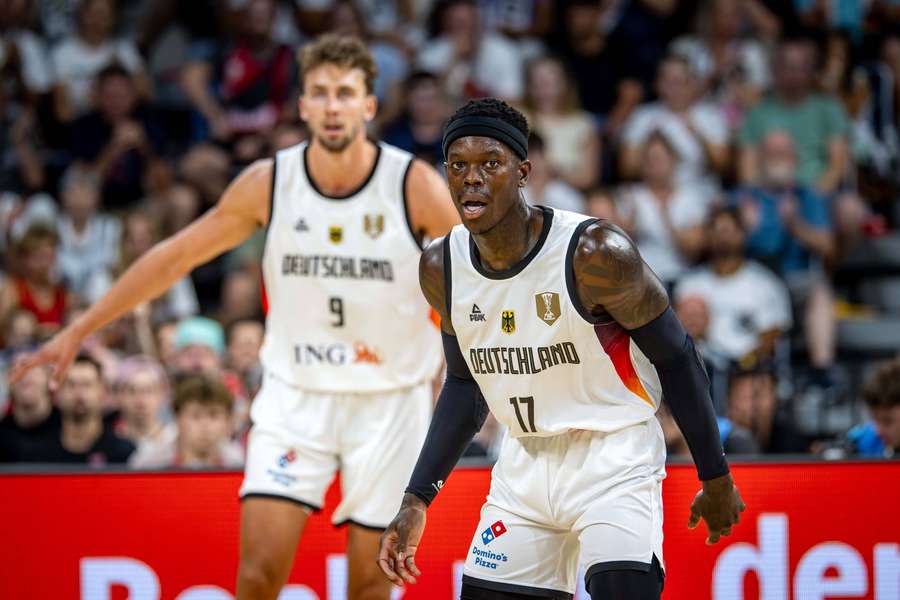 Dennis Schröder (und Franz Wagner) beim Spiel gegen Slowenien.