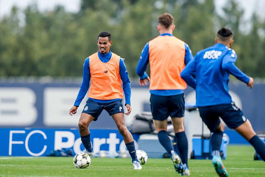 FC Porto prepara jogo de sábado com o Casa Pia