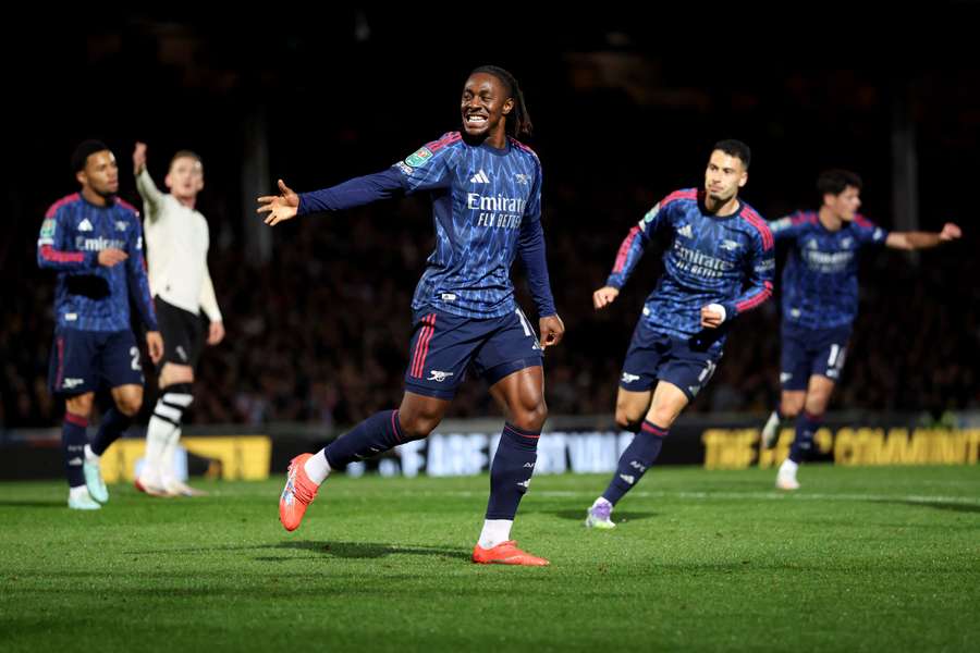 Arsenal's English midfielder #10 Eberechi Eze celebrates scoring the team's first goal 