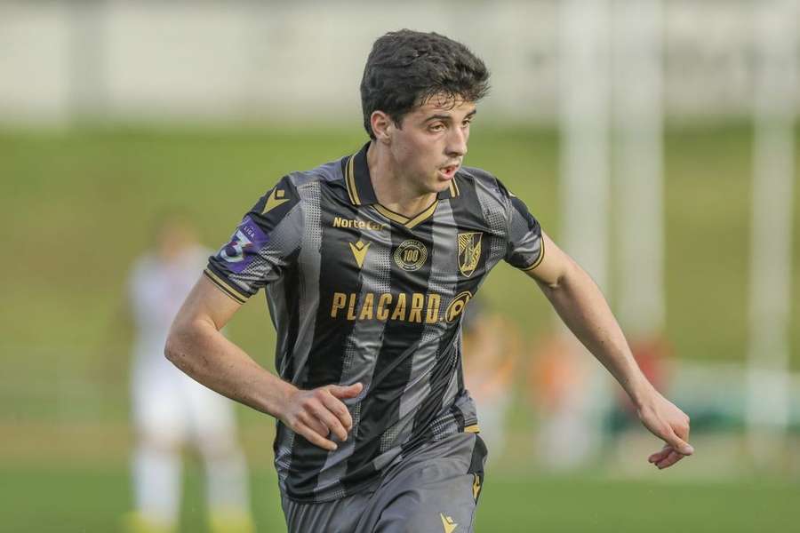 Manu Silva tem contrato com o Vitória SC até 2027