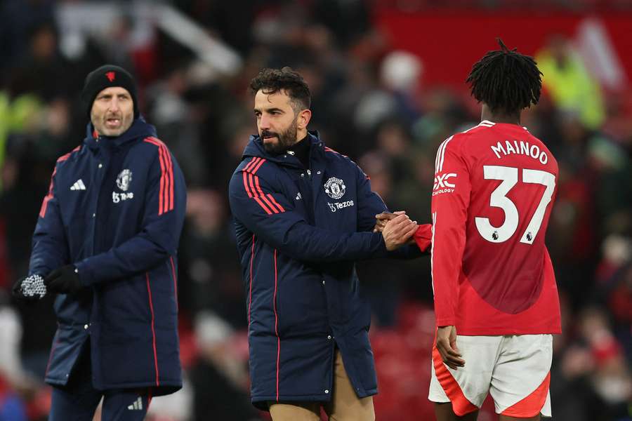 Mainoo nie je spokojný so svojou pozíciou v kádri.