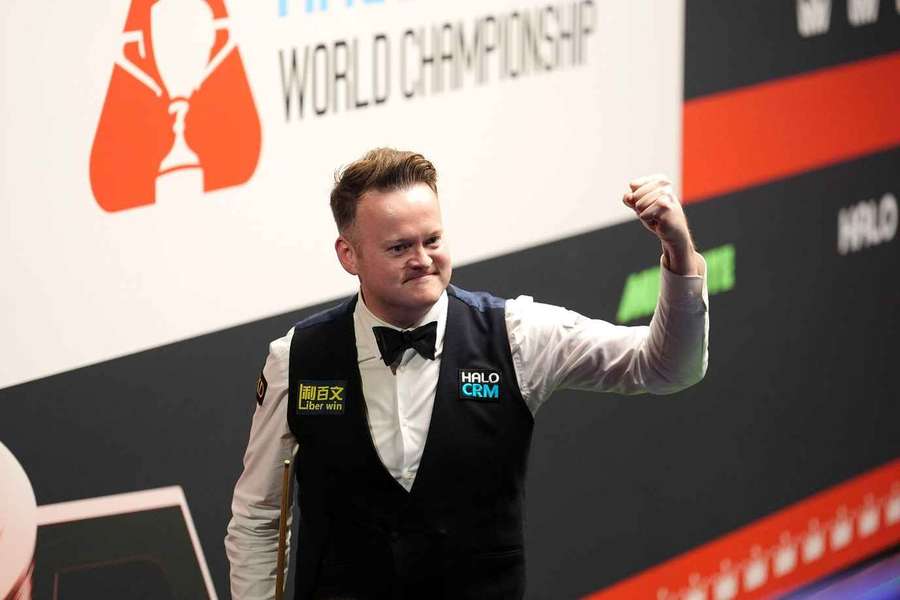 Shaun Murphy jubelt nach seinem Halbfinal-Einzug.