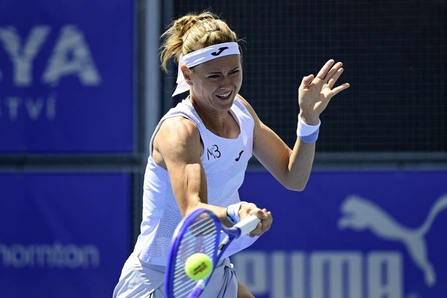 Bouzková postoupila do semifinále. Bouzková postoupila do semifinále.