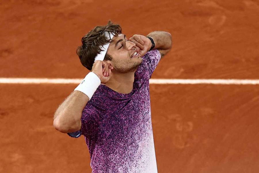 Tennis Tracker: 