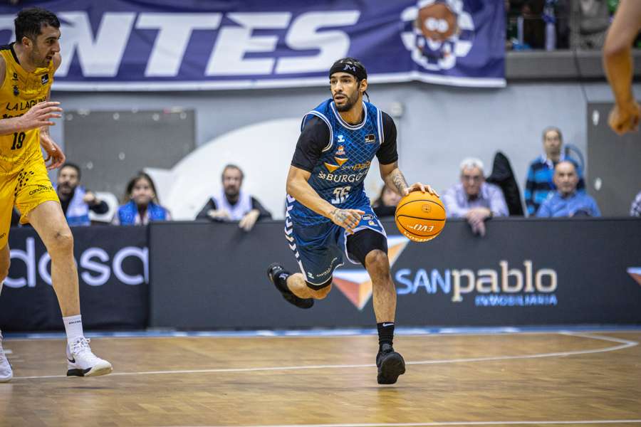 Jhivvan Jackson no jugará más con el San Pablo Burgos esta temporada