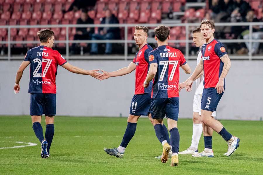 Veľkonočné kolo odštartujú hráči Zlatých Moraviec.