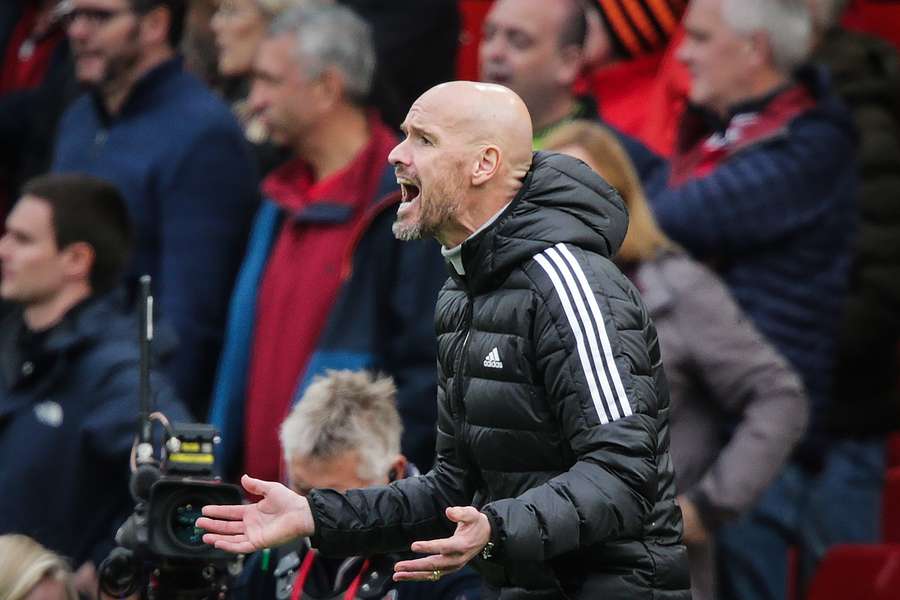 Shaw: Ten Hag keeping United players 'on their toes' with selections