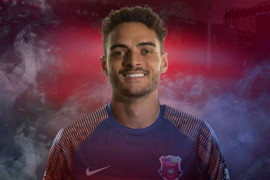 Tiago Ilori apresentado no Dila Gori