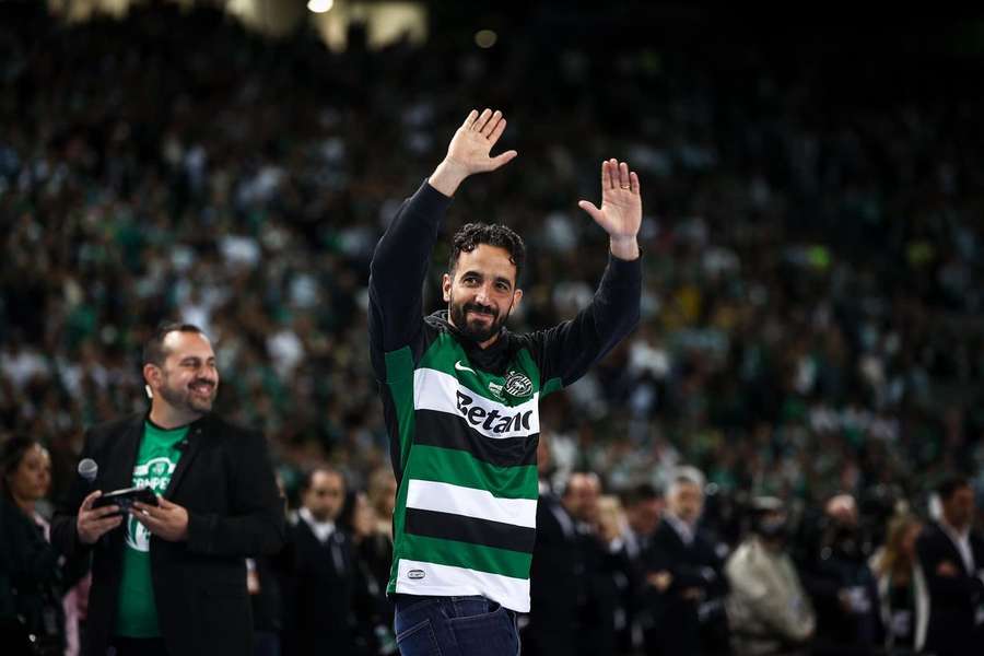 Rúben Amorim celebrado em Alvalade