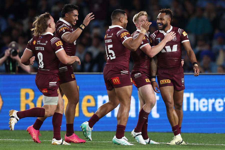 Queensland scored six tries in their comfortable victory