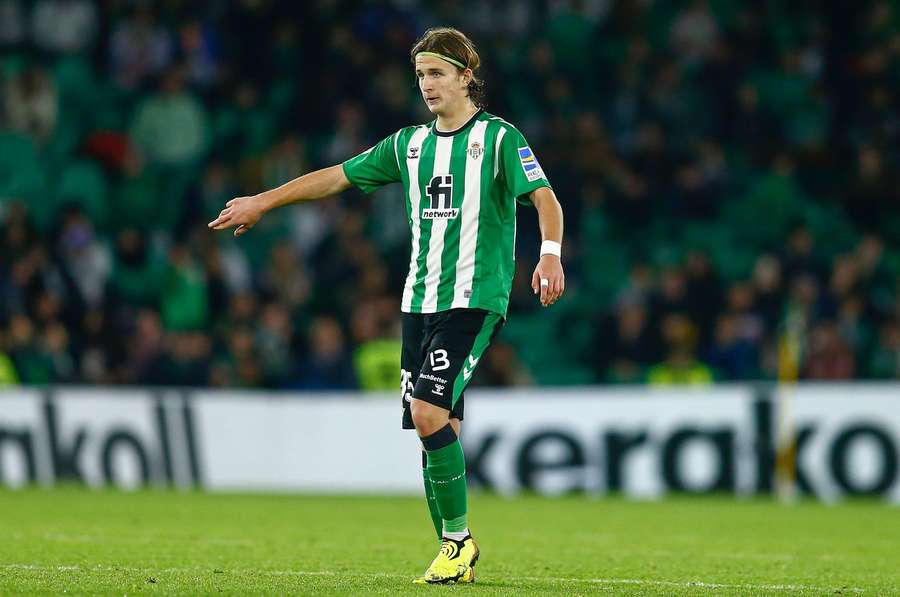 Félix Garreta, en un partido con el primer equipo del Betis.