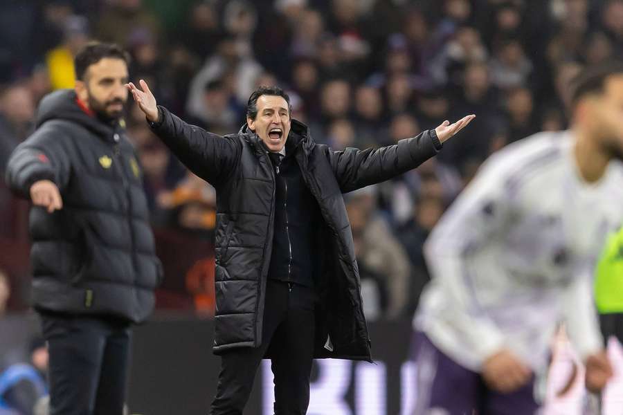 Unai Emery, treinador do Aston Villa