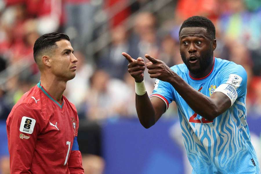 Decepción en el rostro de Ronaldo ante Mbemba
