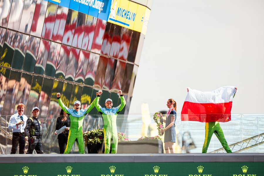 Podium podczas 24-godzinnego wyścigu Le Mans 2026, 3. runda Mistrzostw Świata FIA w Wyścigach Długodystansowych 2026, 14 czerwca 2026 r.