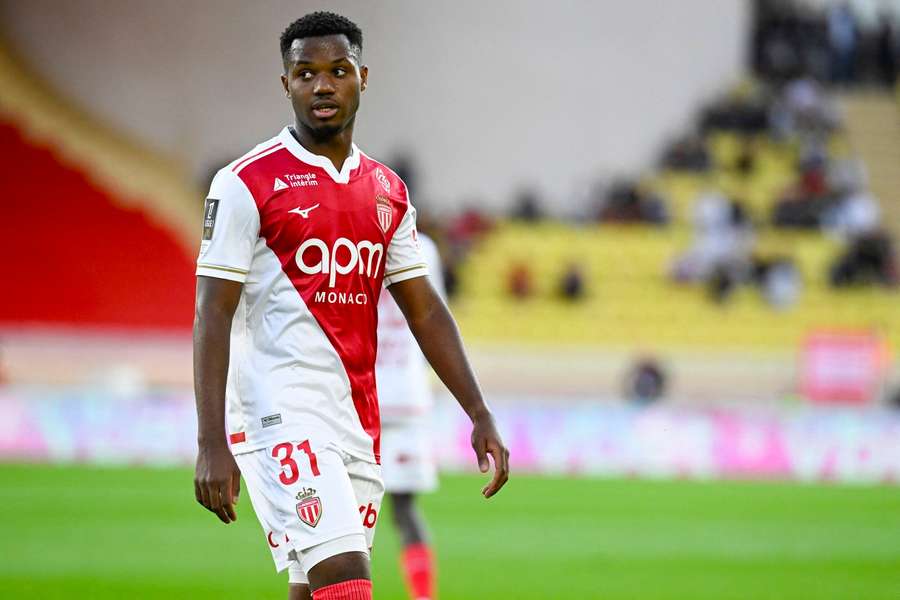 Premier League Trio 'Express Interest' in Unwanted Barcelona Forward Premier League Trio 'Express Interest' in Unwanted Barcelona Forward