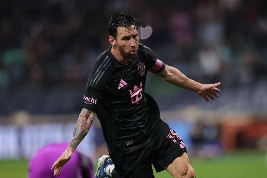 Messi celebra uno de sus goles