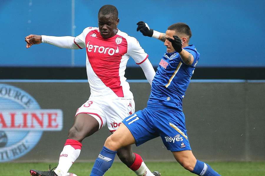 Malang Sarr esteve emprestado ao Monaco na época passada