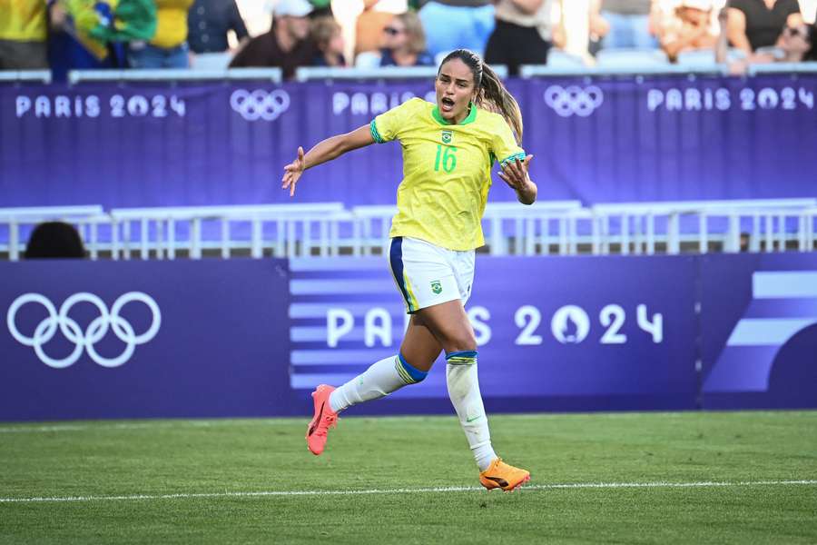 Com gol de Gabi Nunes, a Seleção Brasileira bateu a Nigéria em 1 a 0