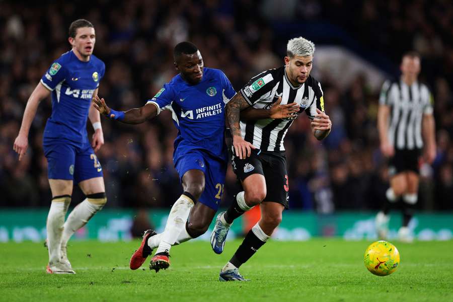 Chelsea s-a impus în urma loviturilor de departajare în fața lui Newcastle și a ajuns în semifinalele EFL Cup