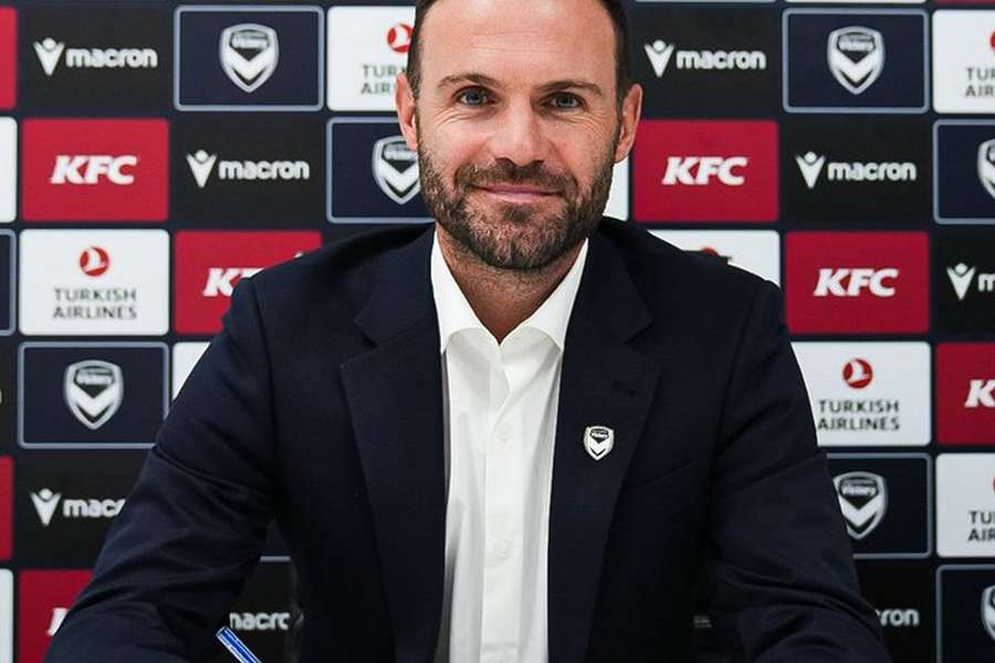 Ex-Man Utd star Mata changes A-League clubs Ex-Man Utd star Mata changes A-League clubs