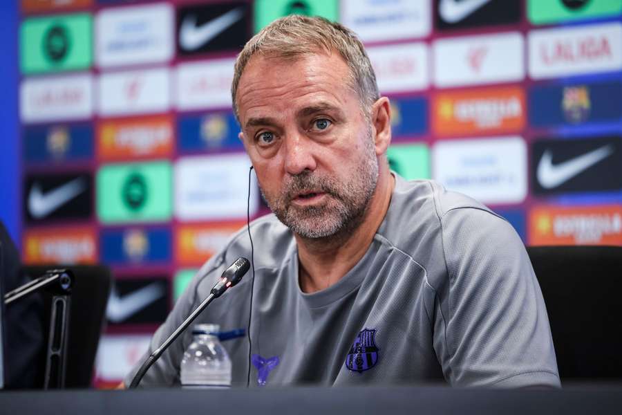 Hansi Flick tiene como prioridad ganar LaLiga esta temporada con el Barcelona