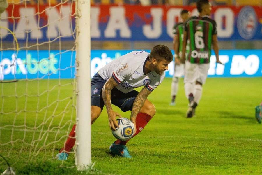 Everaldo com pressa após empatar o jogo