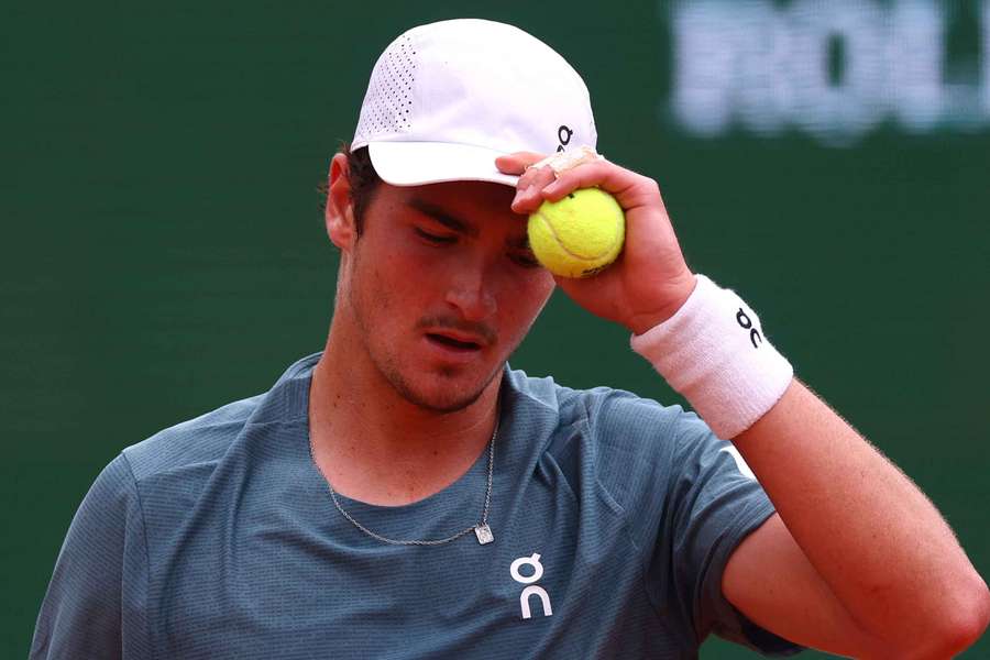 João vem em grande fase na gira de saibro