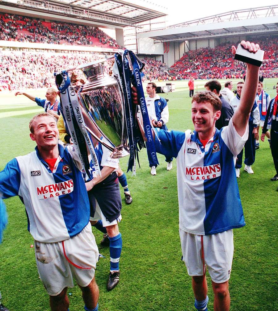 Blackburn Rovers' Alan Shearer and Chris Sutton with the Premier League trophy in 1995
