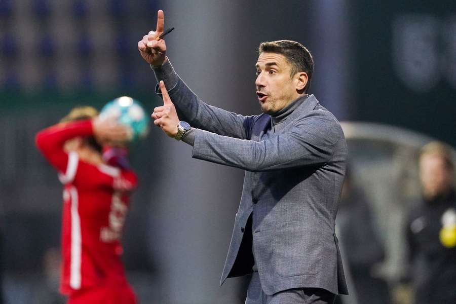 Julio Velazquez, treinador do Levski Sofia