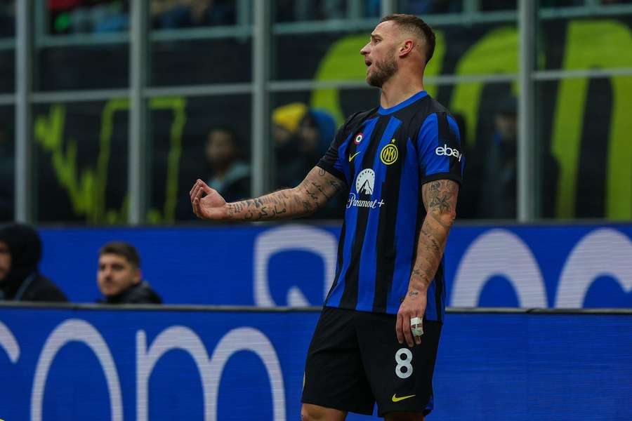 Denunciati due giocatori dell’Inter per minacce in discoteca, uno sarebbe Arnautovic