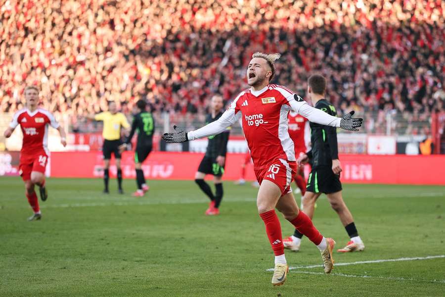 Union Berlim praticamente assegurou a manutenção