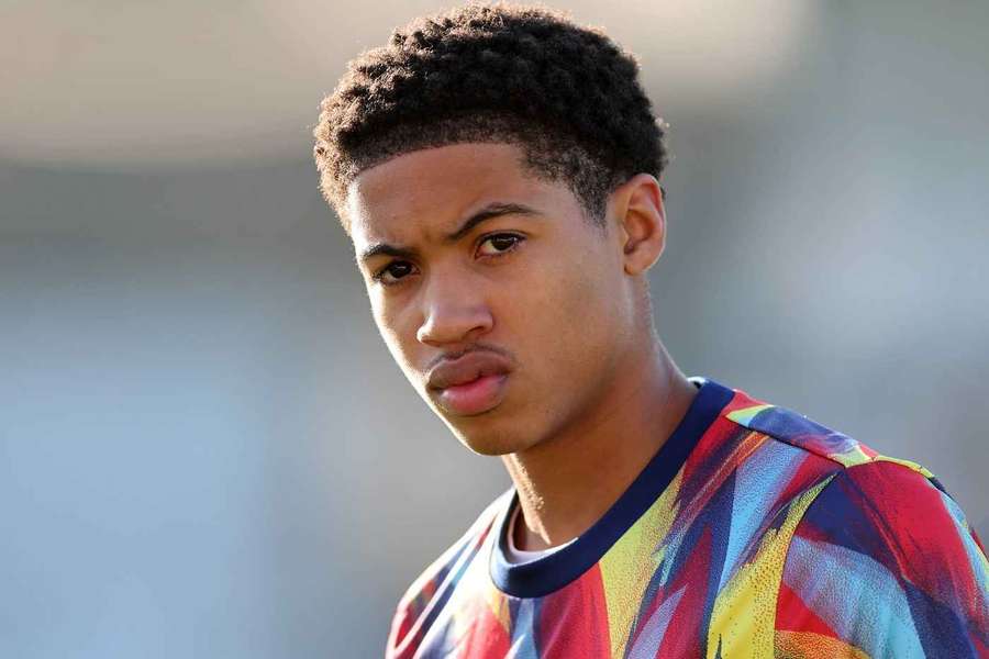 New deal for kid brother of Arsenal midfielder Nwaneri