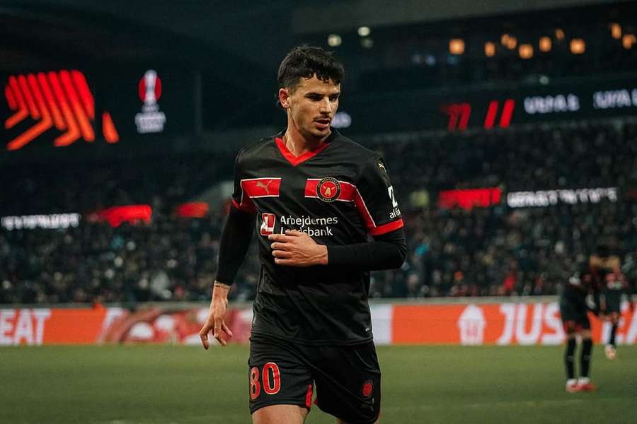 Dani Silva in action in the Midtjylland shirt Dani Silva in action in the Midtjylland shirt
