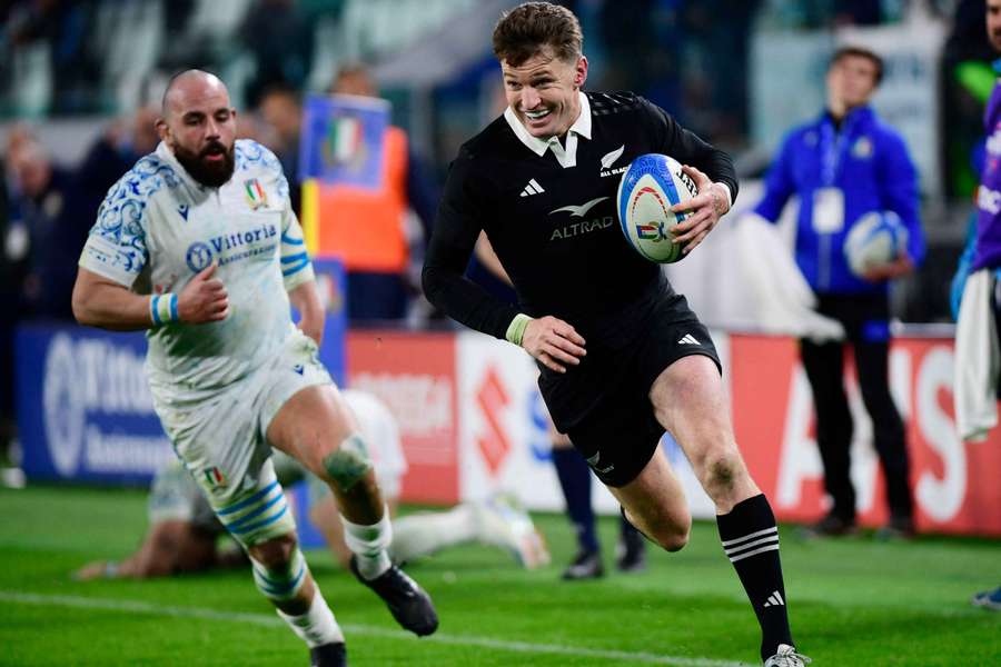 Beauden Barrett in action for New Zealand against Italy